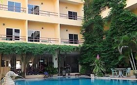 โรงแรม โอเปย์ เดอ เพลส